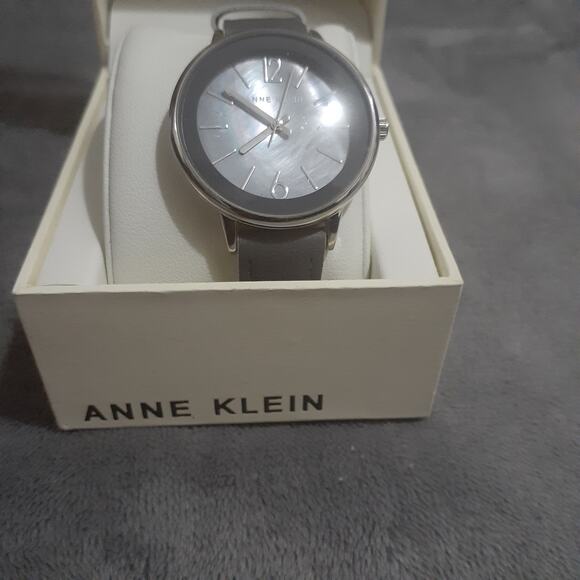 NEW Anne Klein Watch Grey - Picture 8 of 8